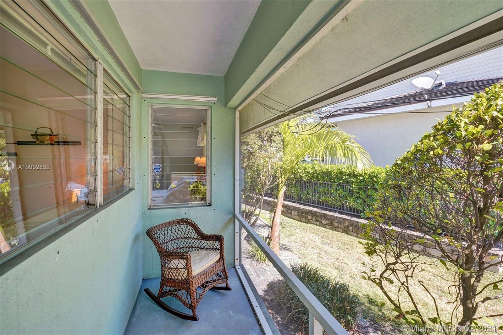 RIO VISTA ISLES - Residential