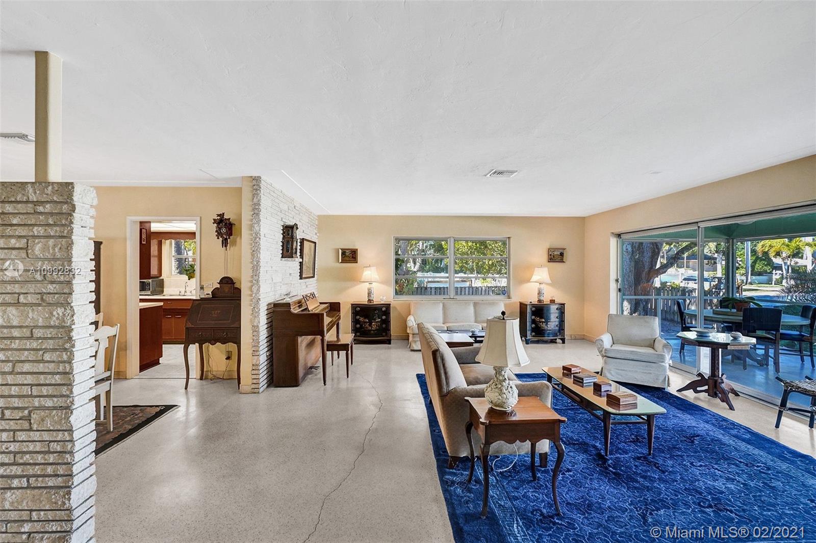 RIO VISTA ISLES - Residential