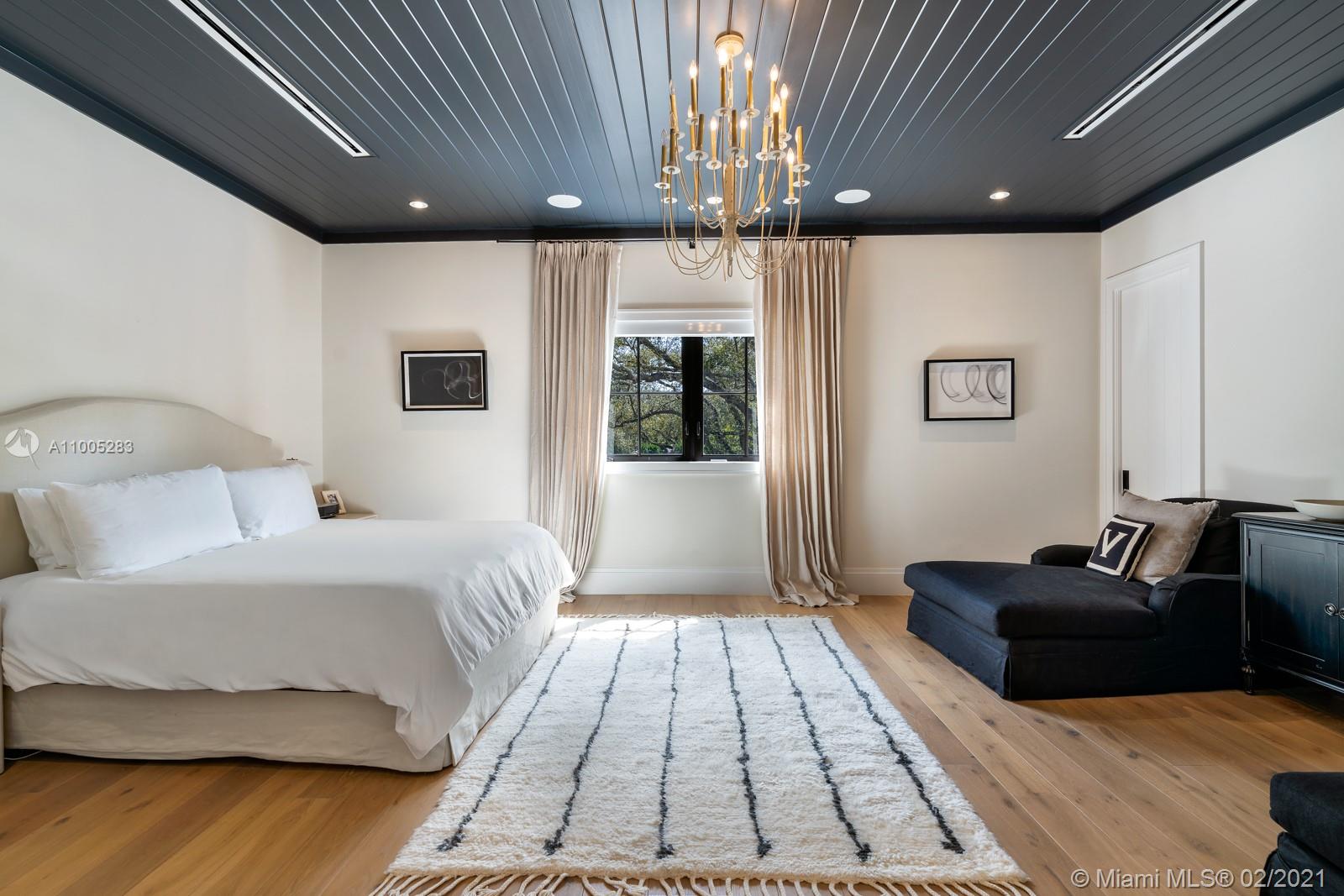 PARKWAY HOMESITES - Residential