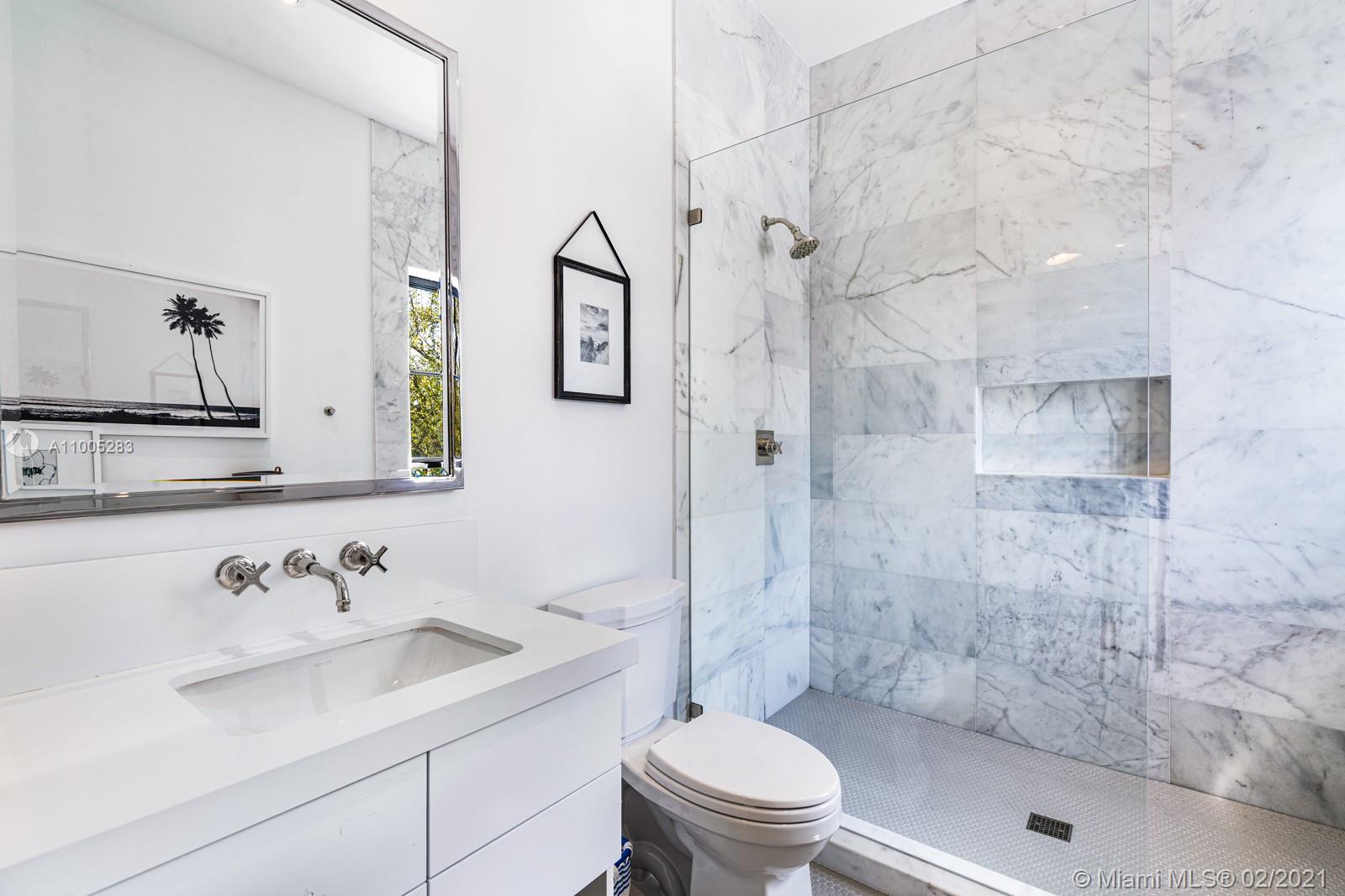 PARKWAY HOMESITES - Residential