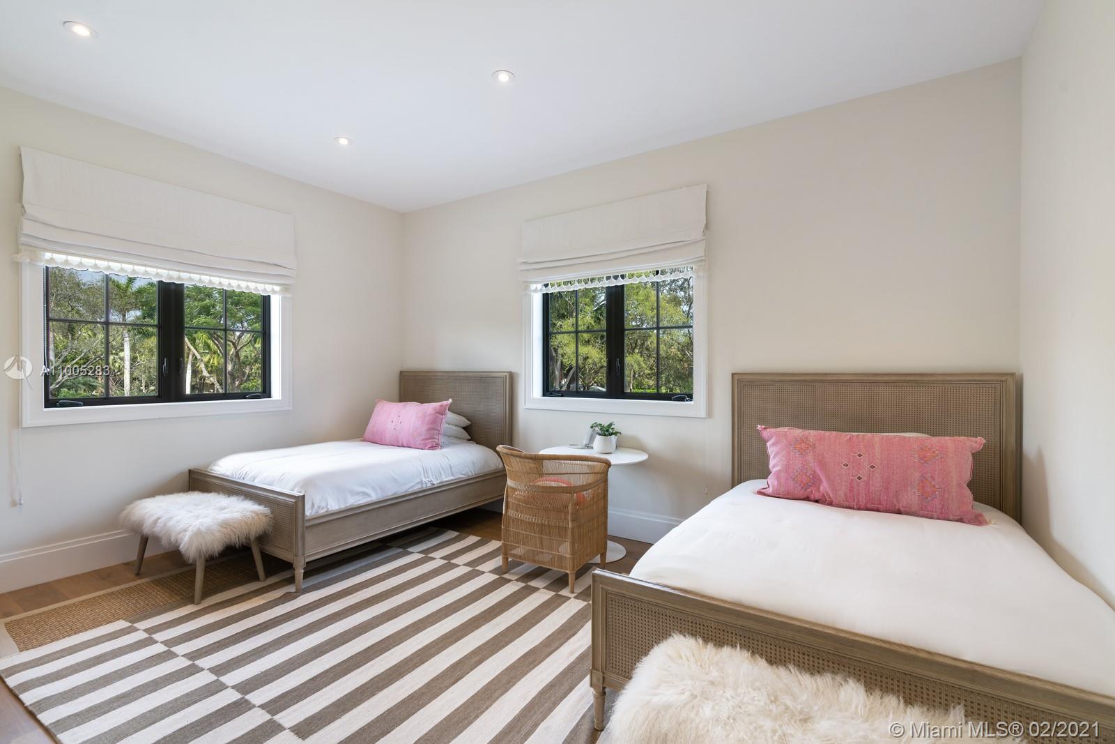 PARKWAY HOMESITES - Residential