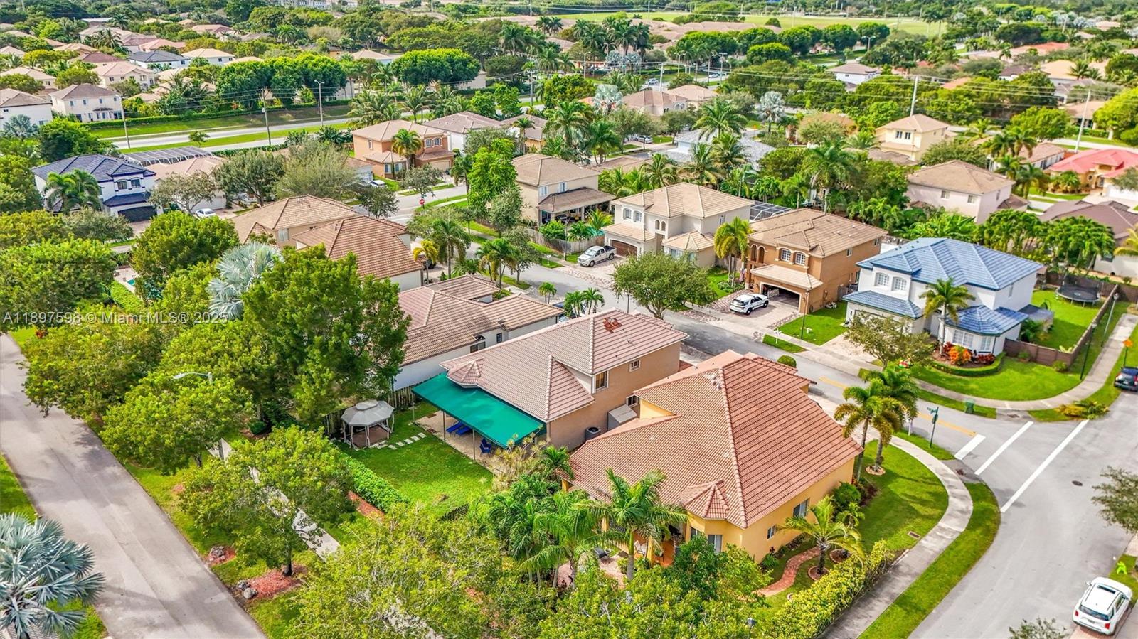 SHORES AT KEYS GATE - Residential