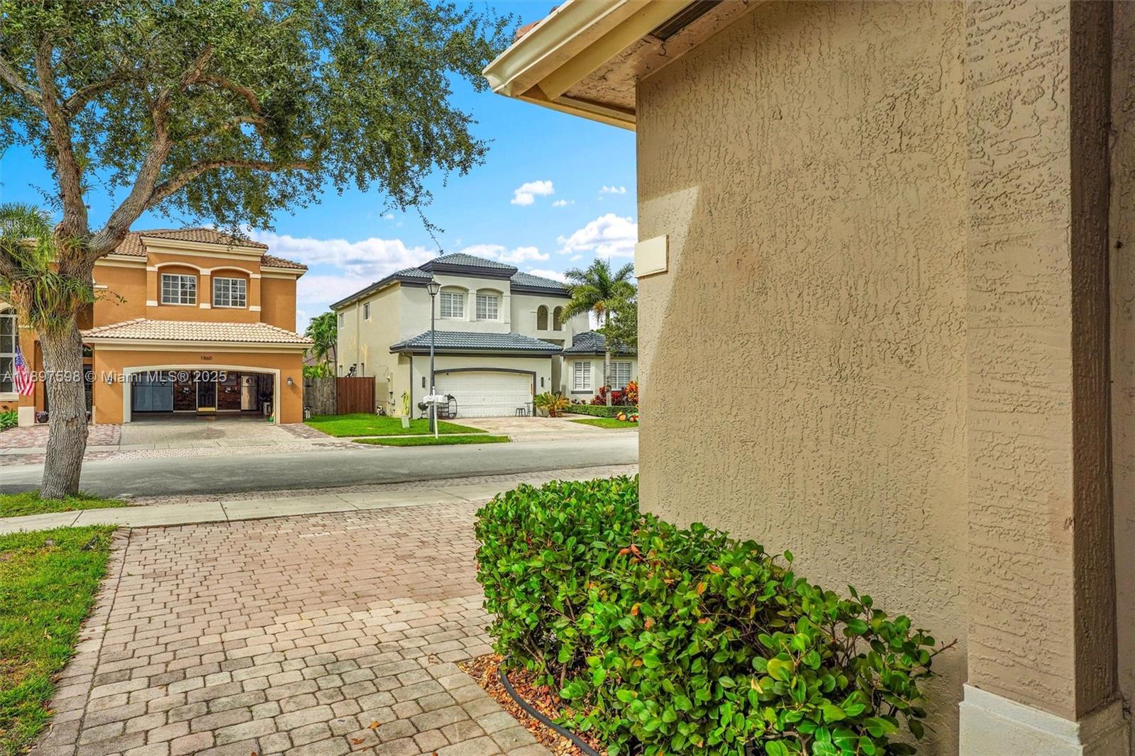 SHORES AT KEYS GATE - Residential