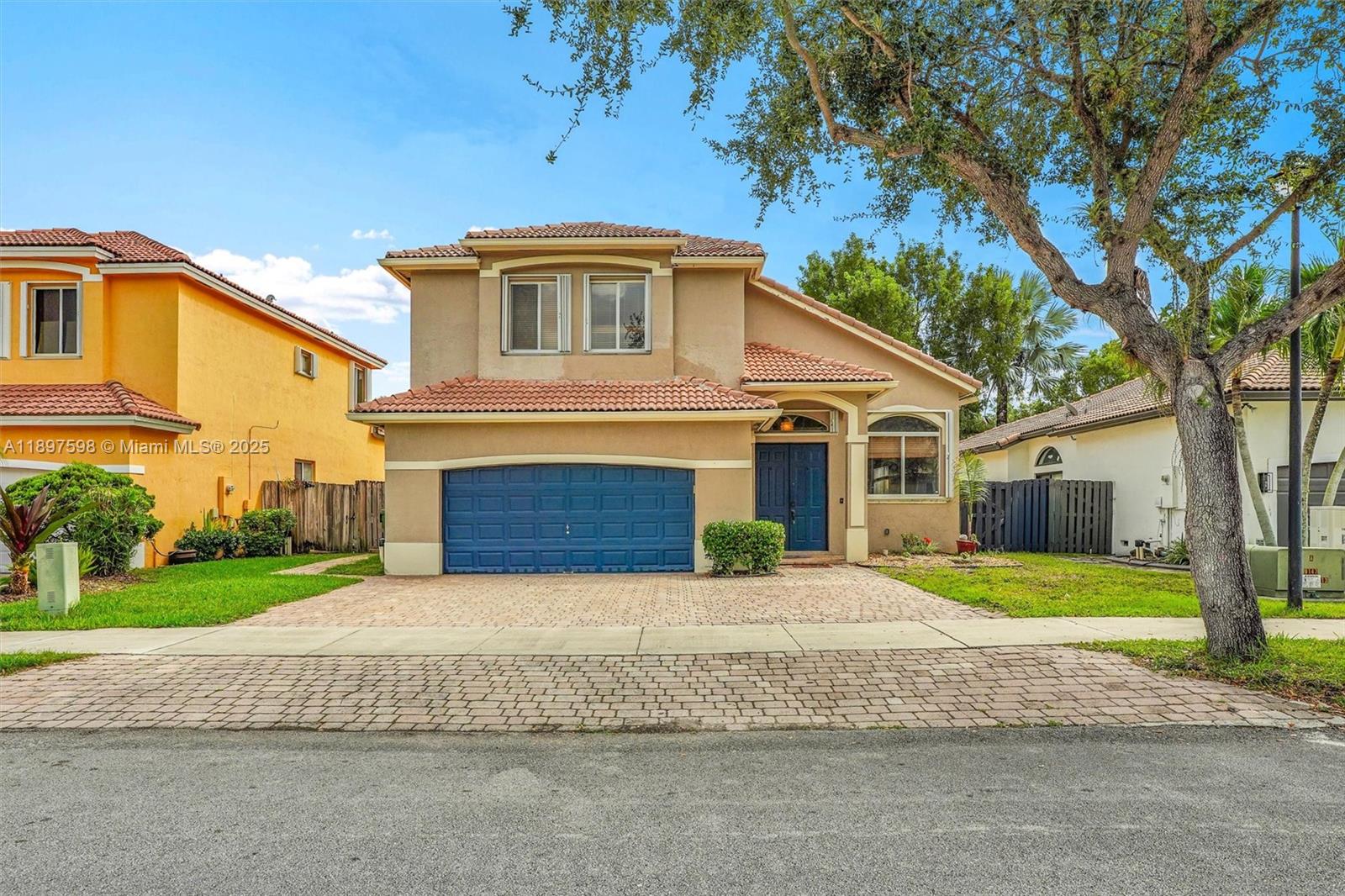 SHORES AT KEYS GATE - Residential