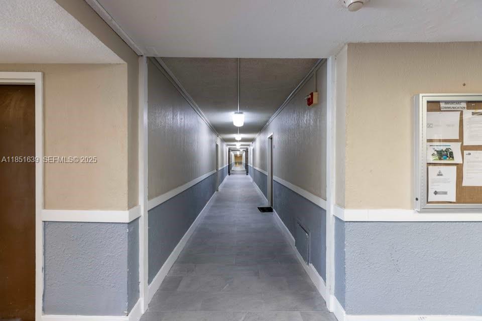 494 NW 165th St Rd C-202