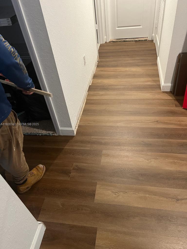 LUCKY START AT SUNRISE ES - Residential Lease