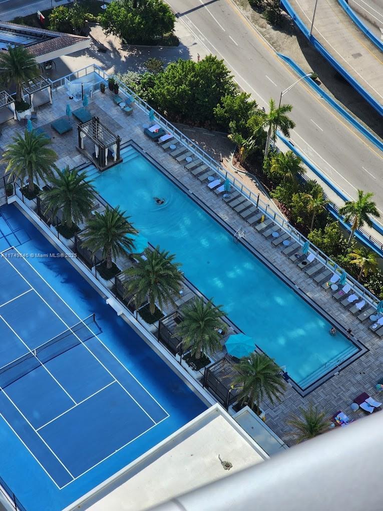 4010 SOUTH OCEAN CONDO - Residential