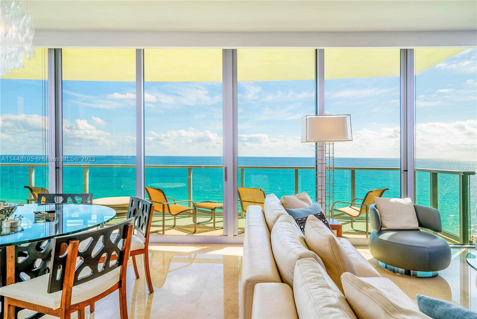 IL VILLAGGIO ON SOUTH BEA - Residential