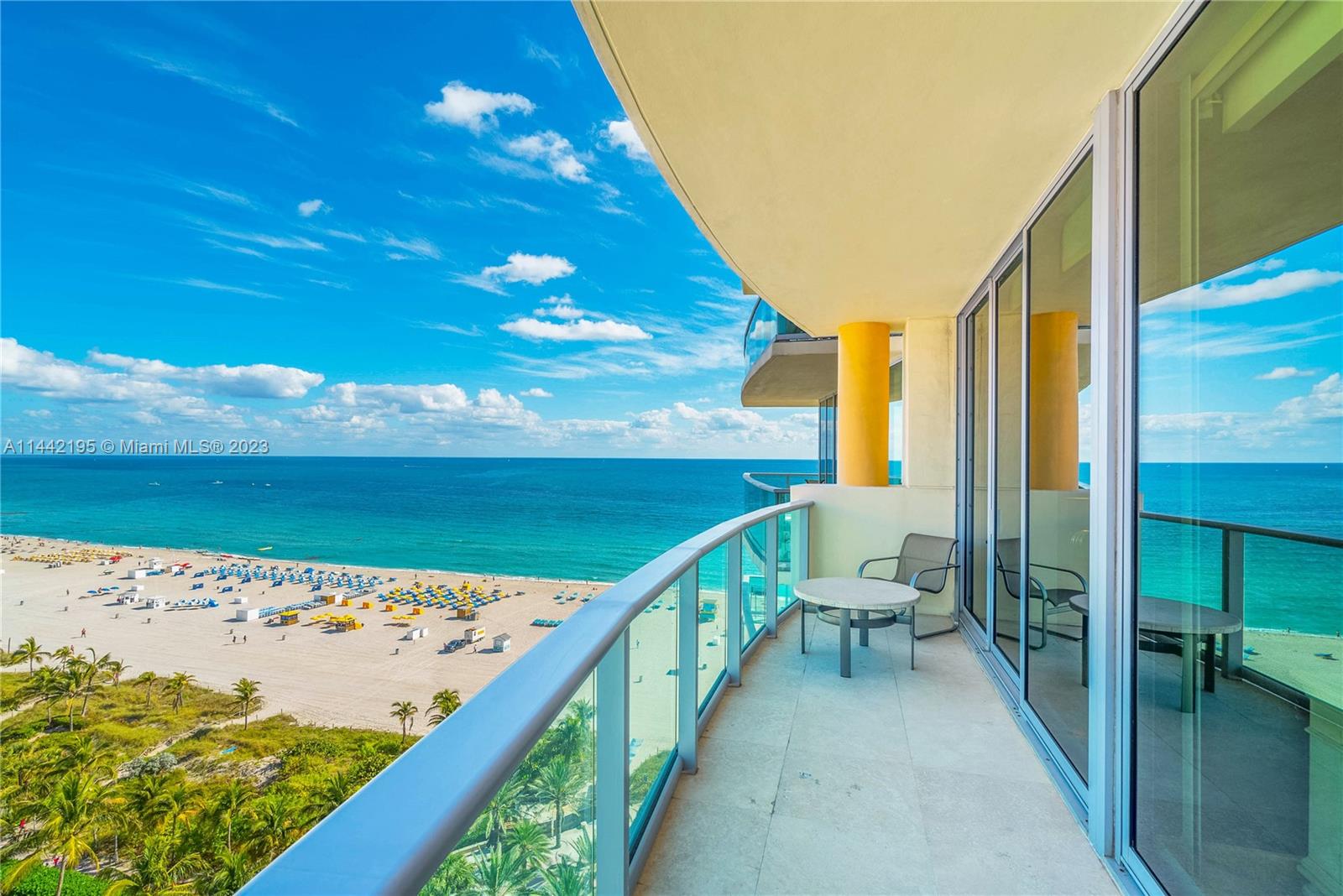 IL VILLAGGIO ON SOUTH BEA - Residential