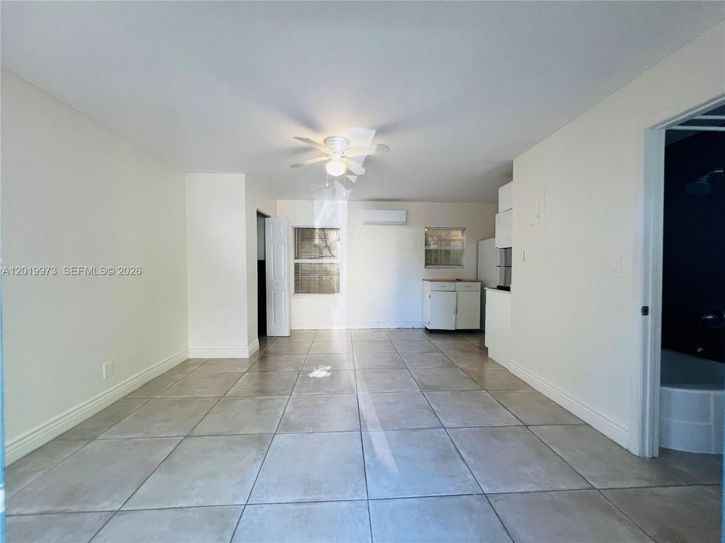 Photo of 1536 Polk St #5, Hollywood, FL 33020 (MLS # A12019973)