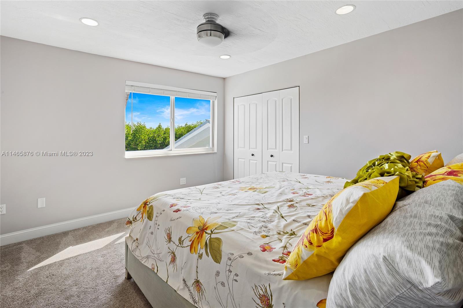 VENETIAN SHORES NO 6 - Residential