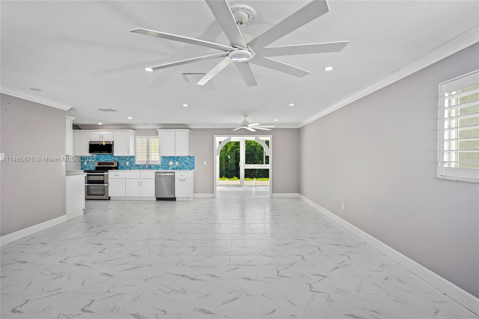 VENETIAN SHORES NO 6 - Residential