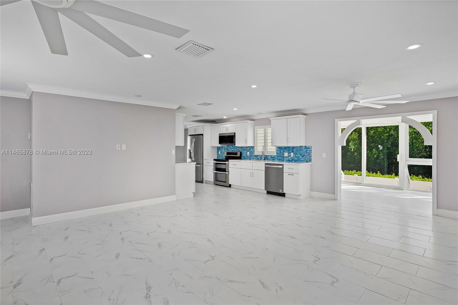 VENETIAN SHORES NO 6 - Residential