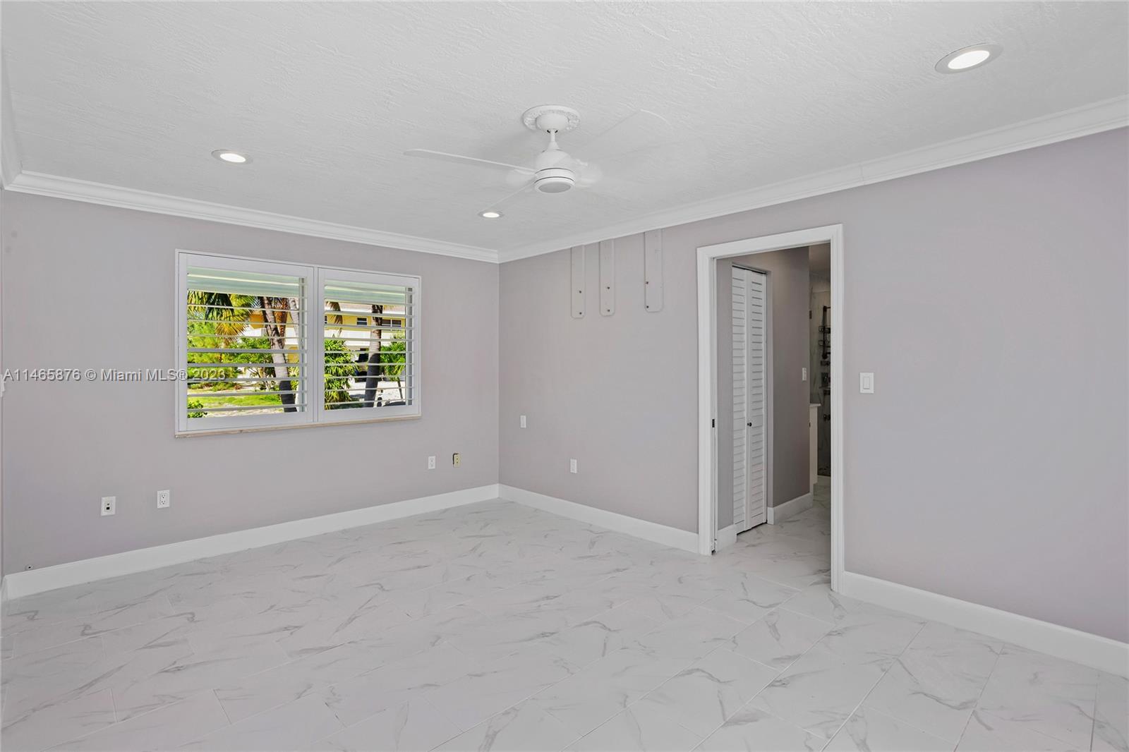 VENETIAN SHORES NO 6 - Residential