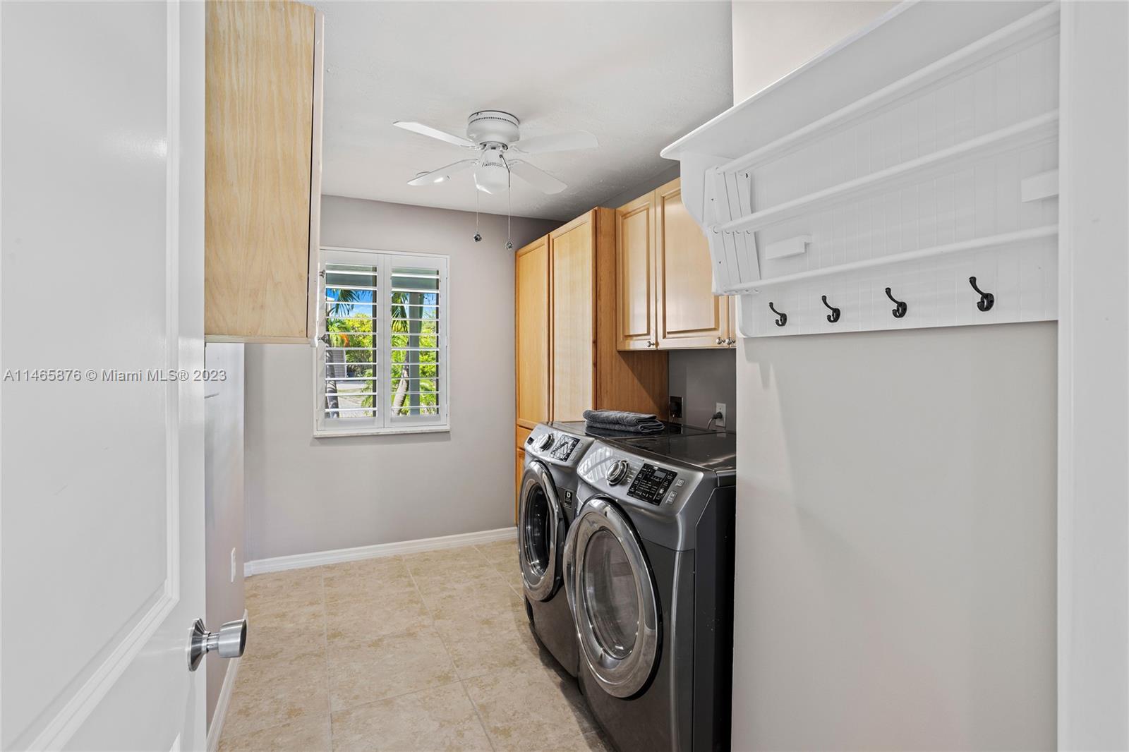 VENETIAN SHORES NO 6 - Residential
