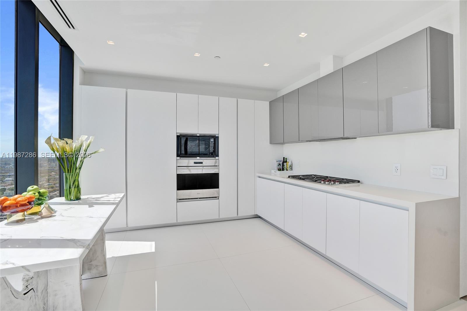 NANCY TERRACE - Residential