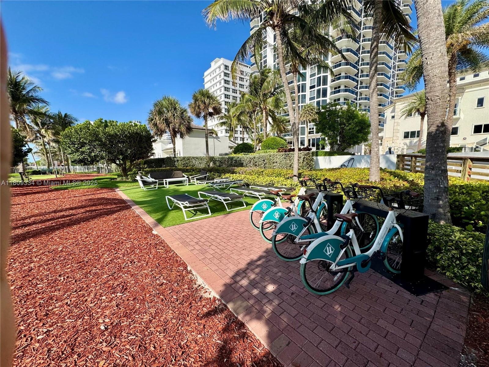 BLUE DIAMOND CONDO - Residential