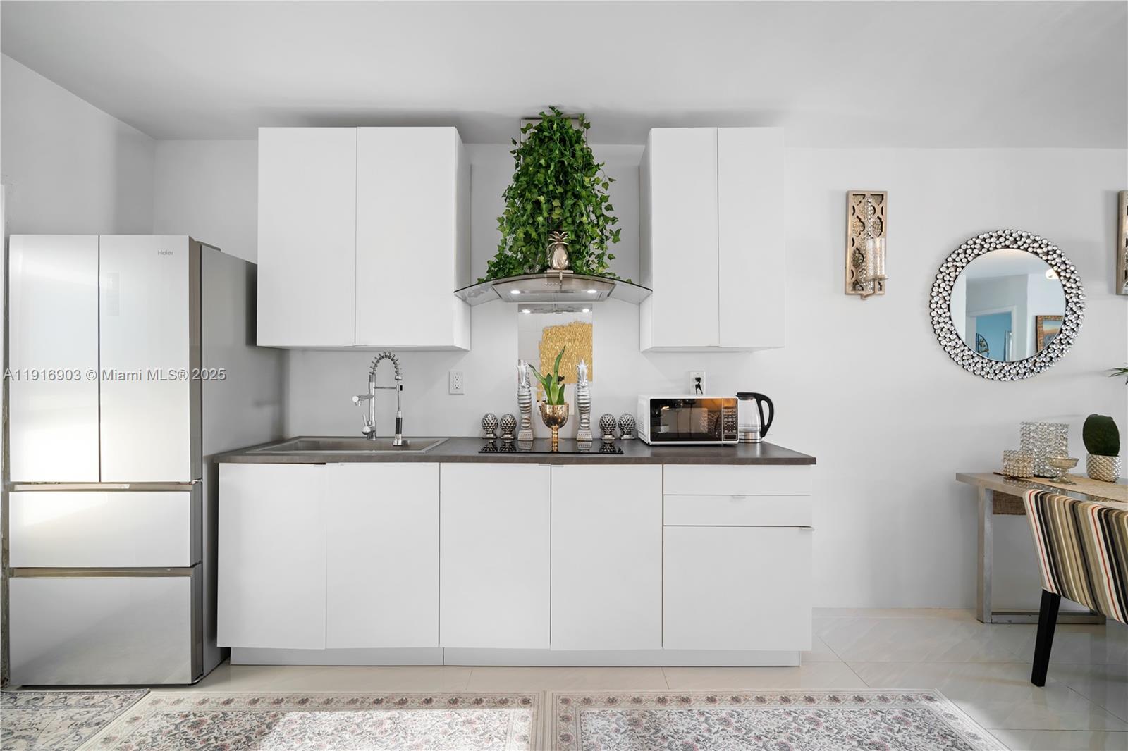 KEYSTONE ARMS CONDO - Residential