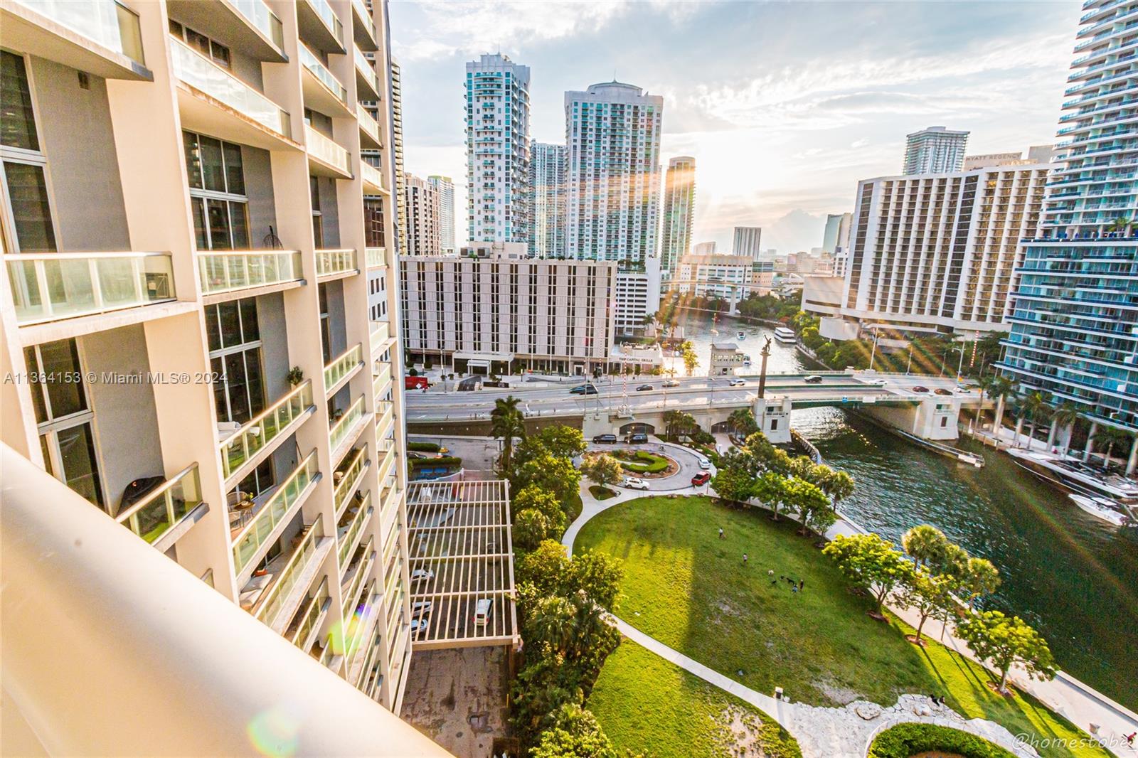 ICONBRICKELL CONDO NO 1 - Residential