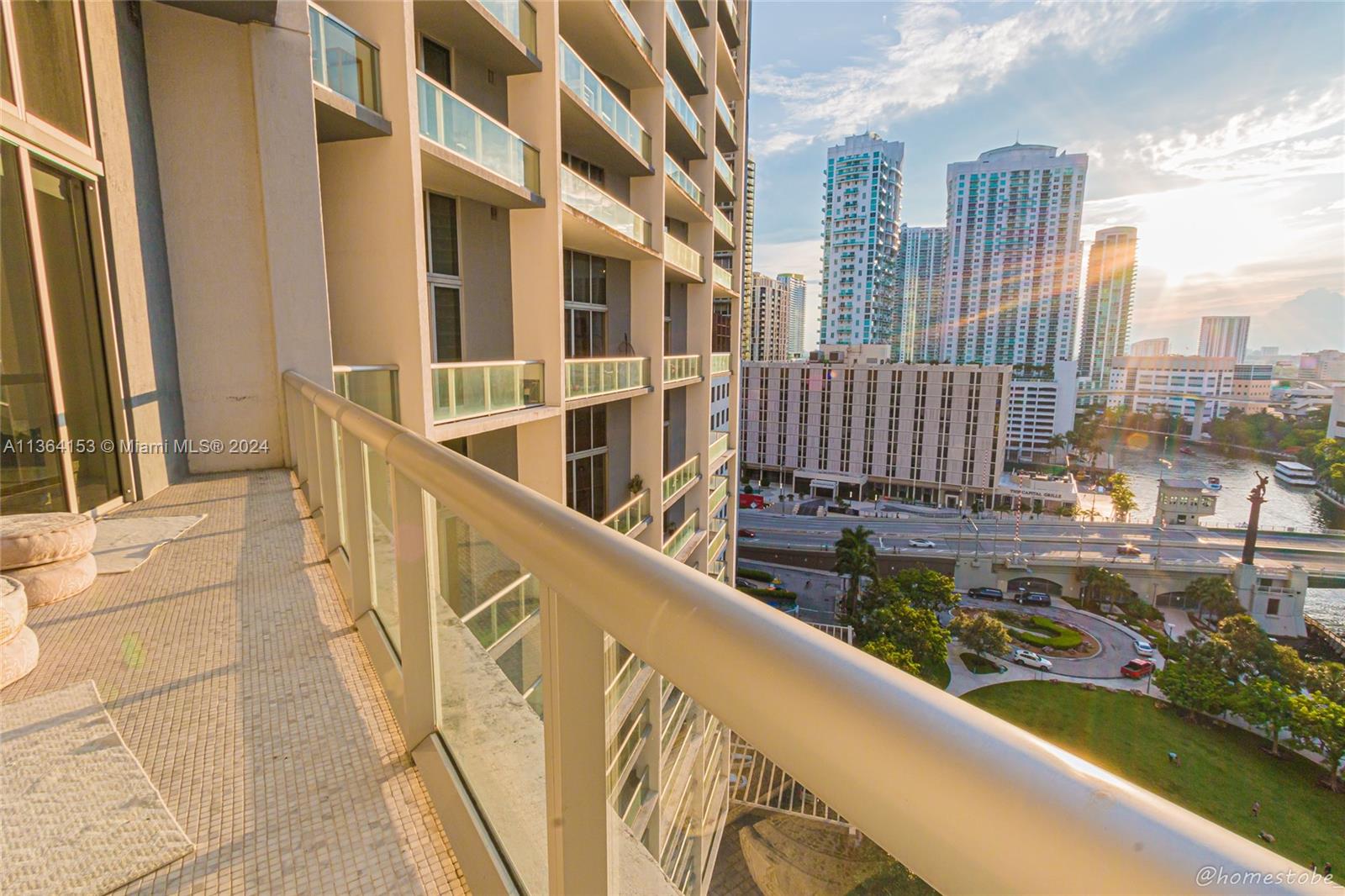 ICONBRICKELL CONDO NO 1 - Residential