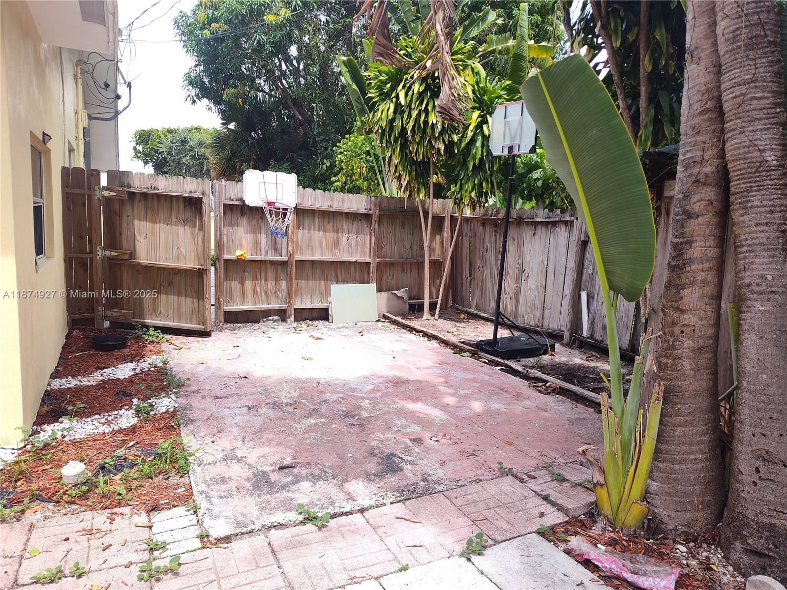 Pompano beach Highlands - Residential Income