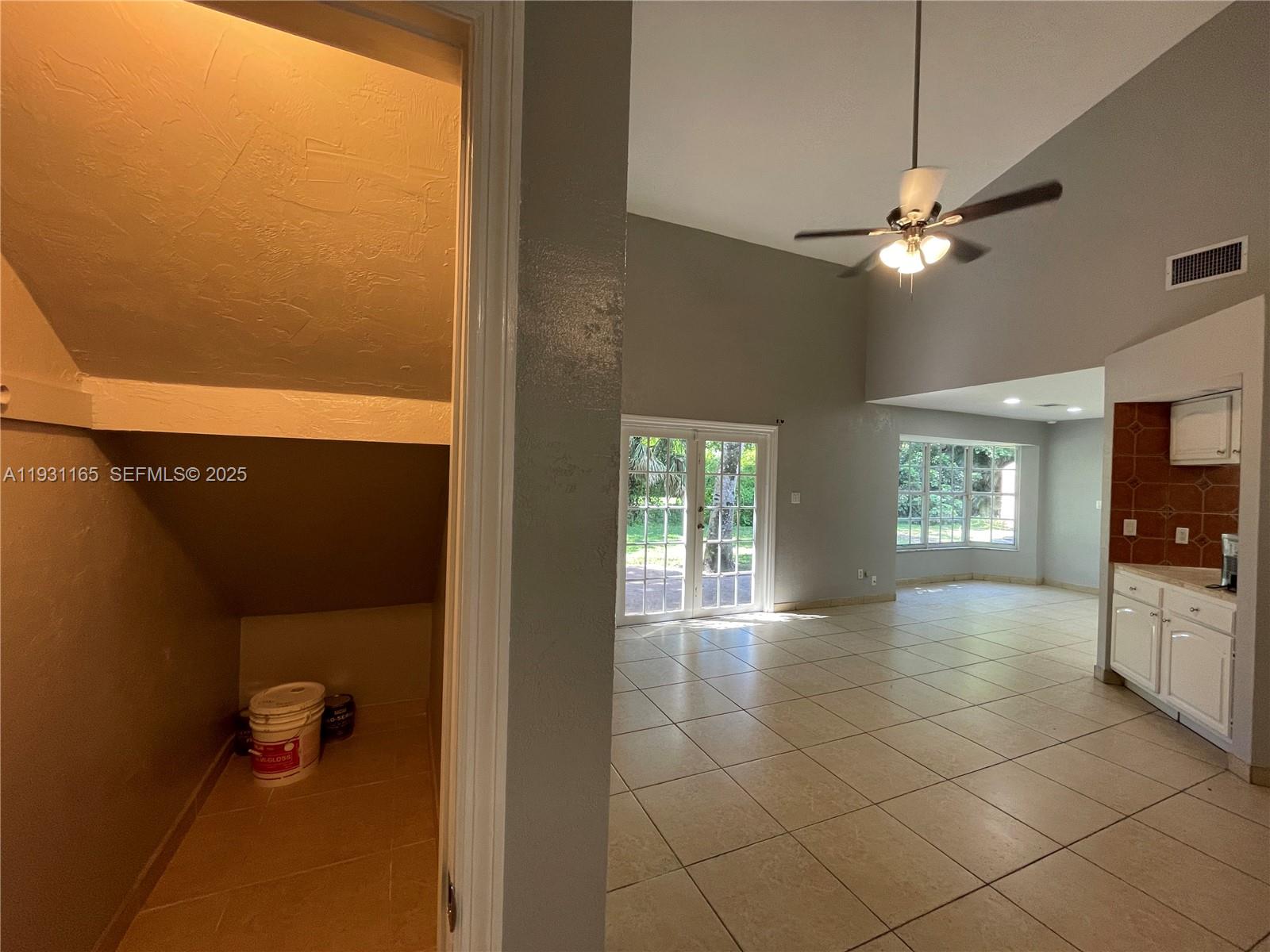 RIDGEWOOD ADDITION NO 1 - Residential