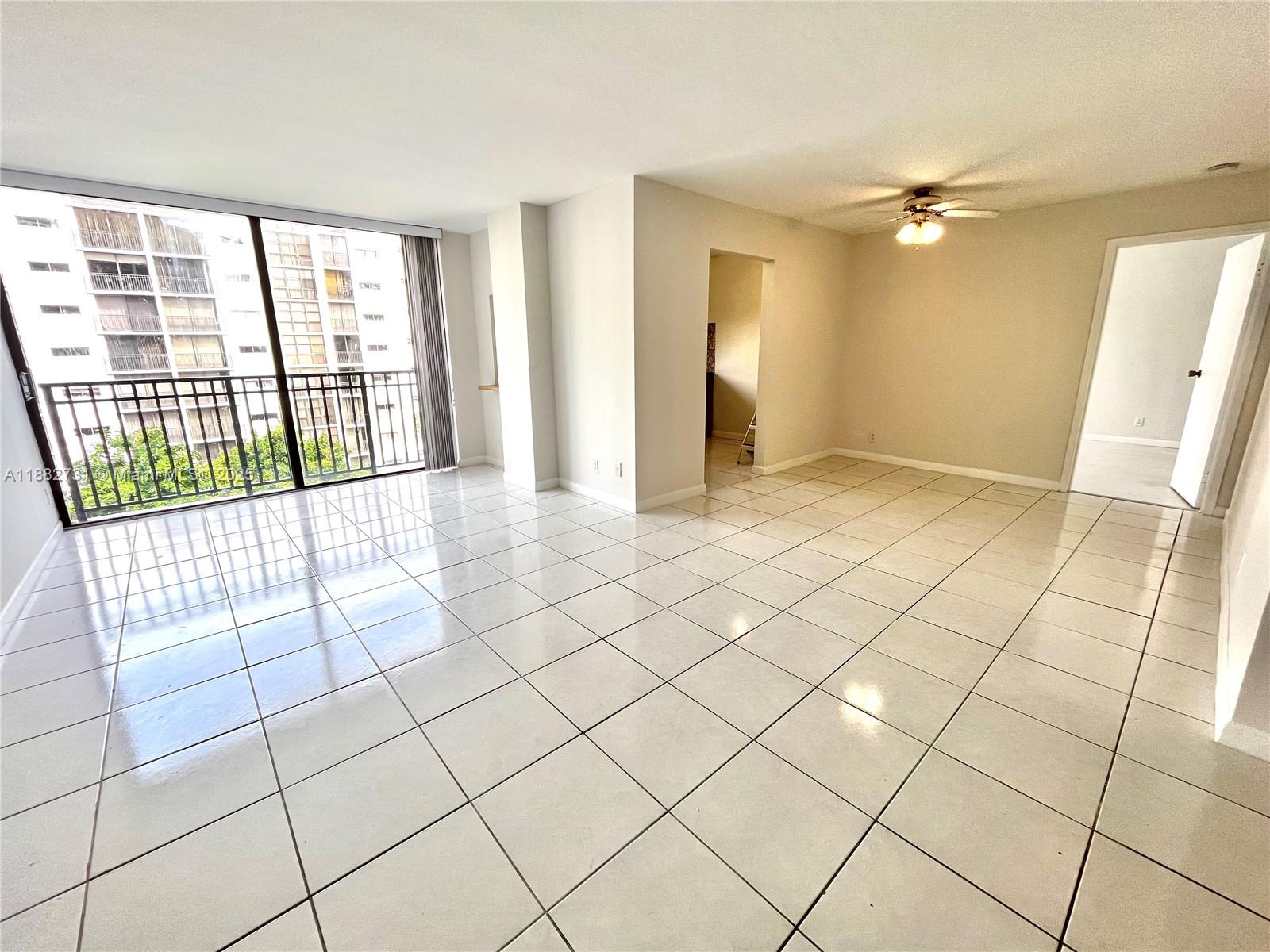 PLAZA OF AMERICAS CONDO P - Residential Lease