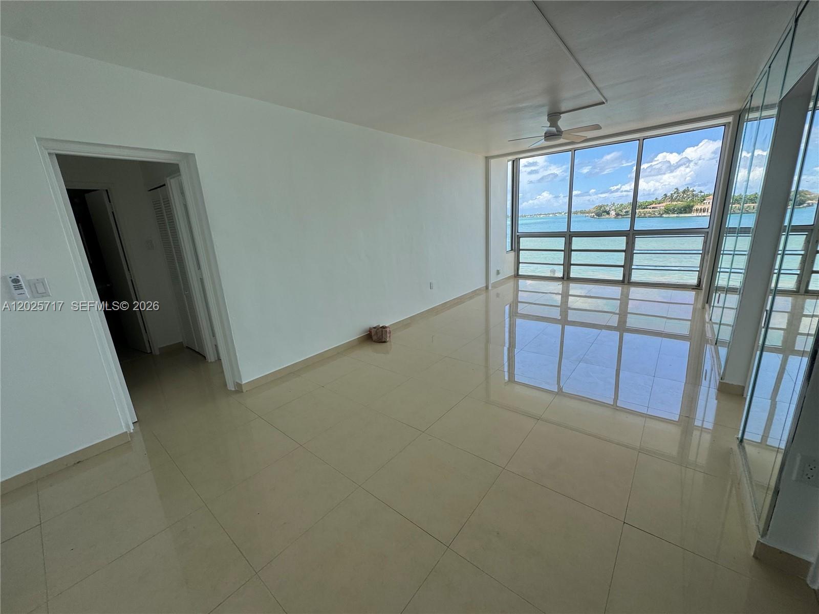 10281 E Bay Harbor Dr B3