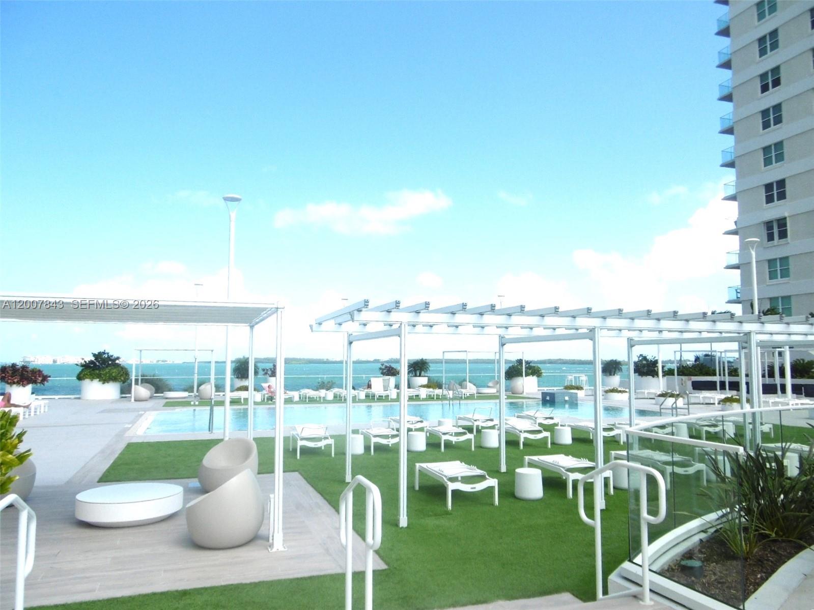 770 Claughton Island Dr 2011