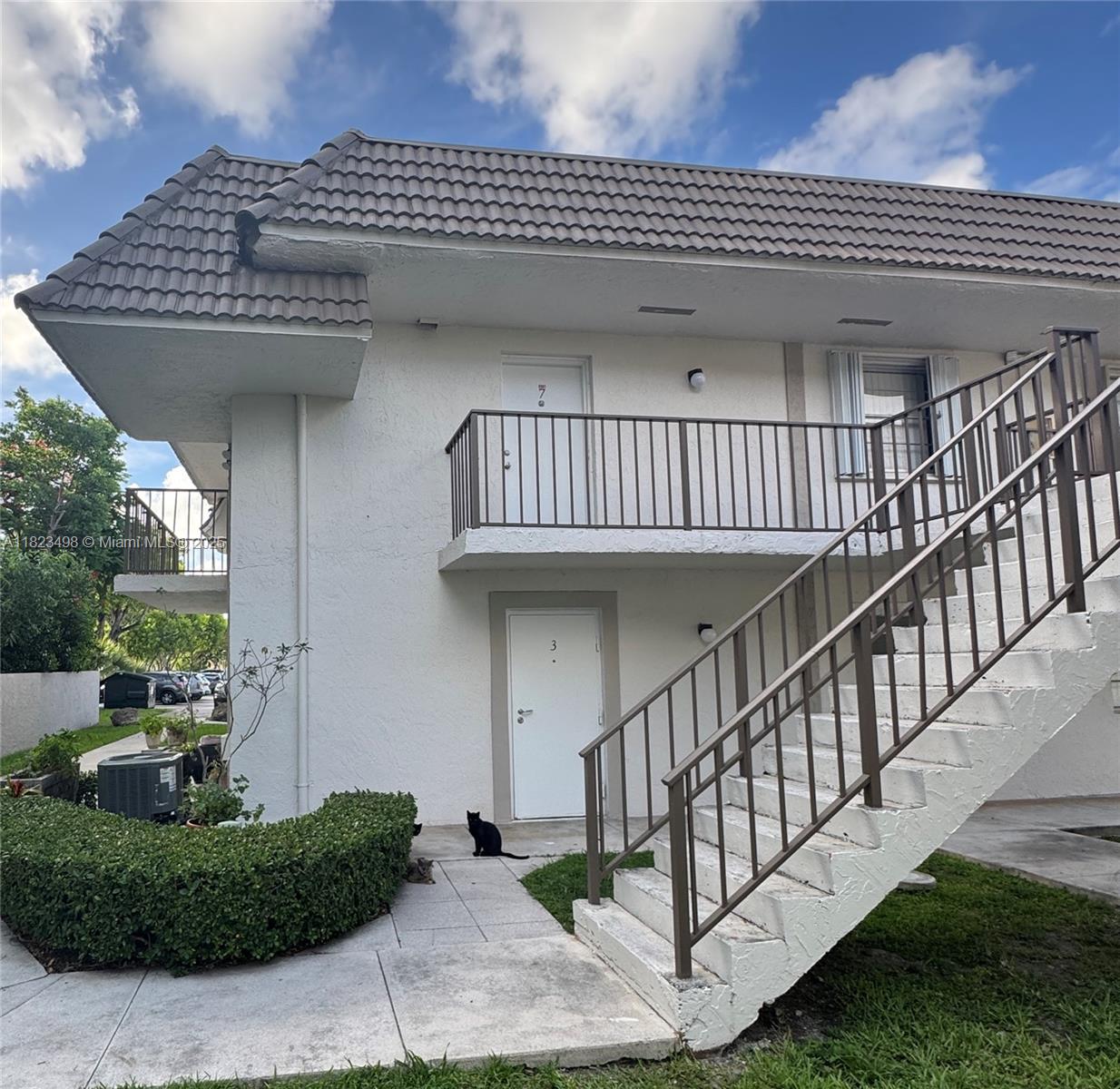 6961 Sw 129th Ave 7, Miami, Broward County, Florida - 2 Bedrooms  
2 Bathrooms - 