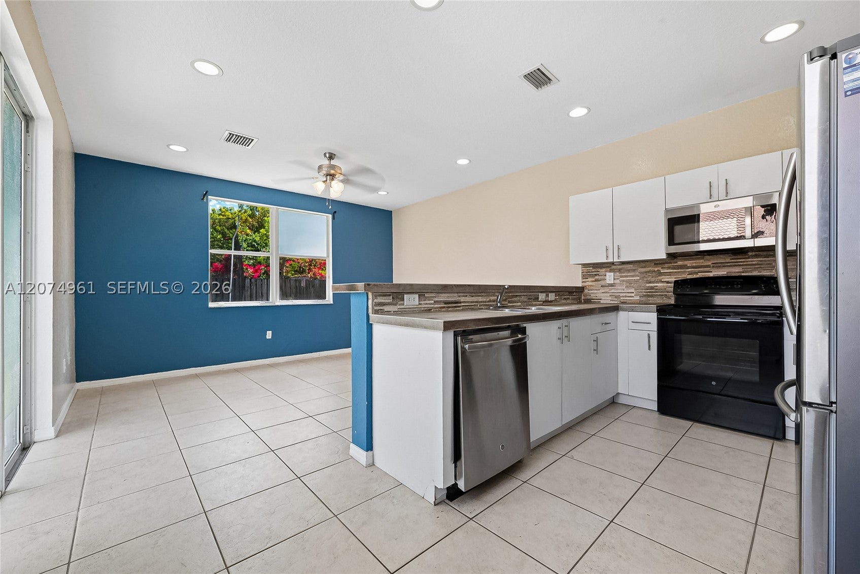 1567 SE 20th Ave, Homestead FL 33035