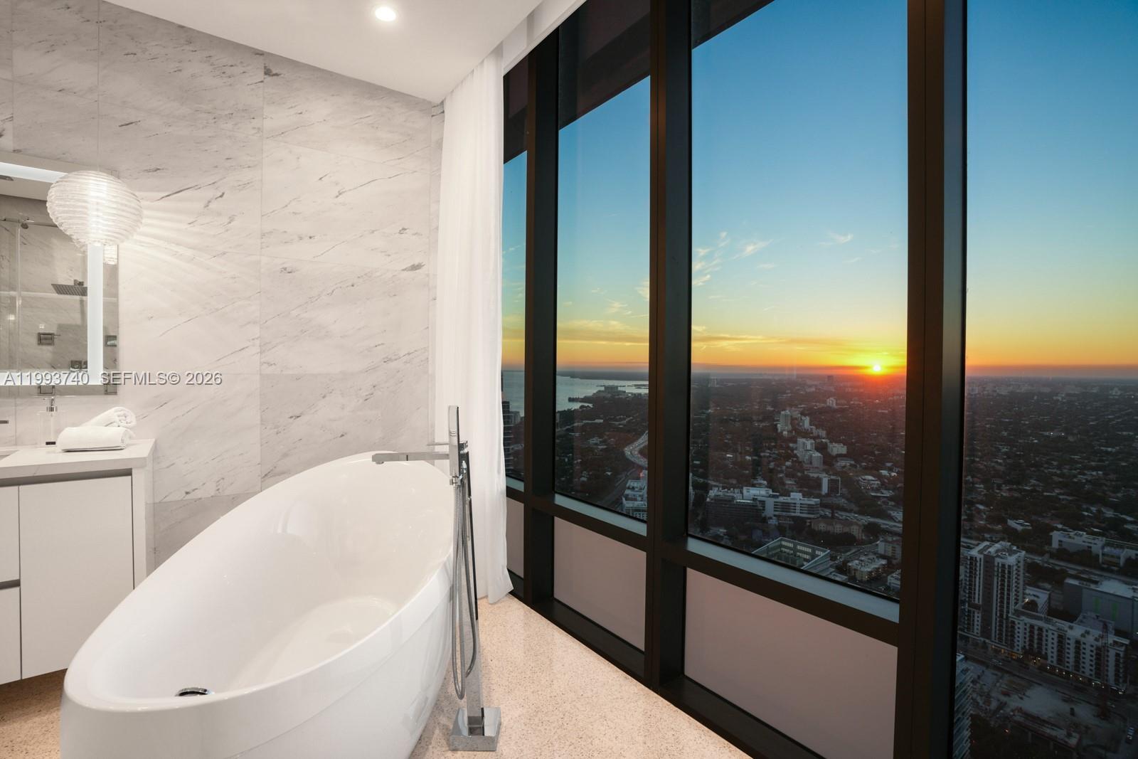 BRICKELL FLATIRON CONDO - Residential Lease