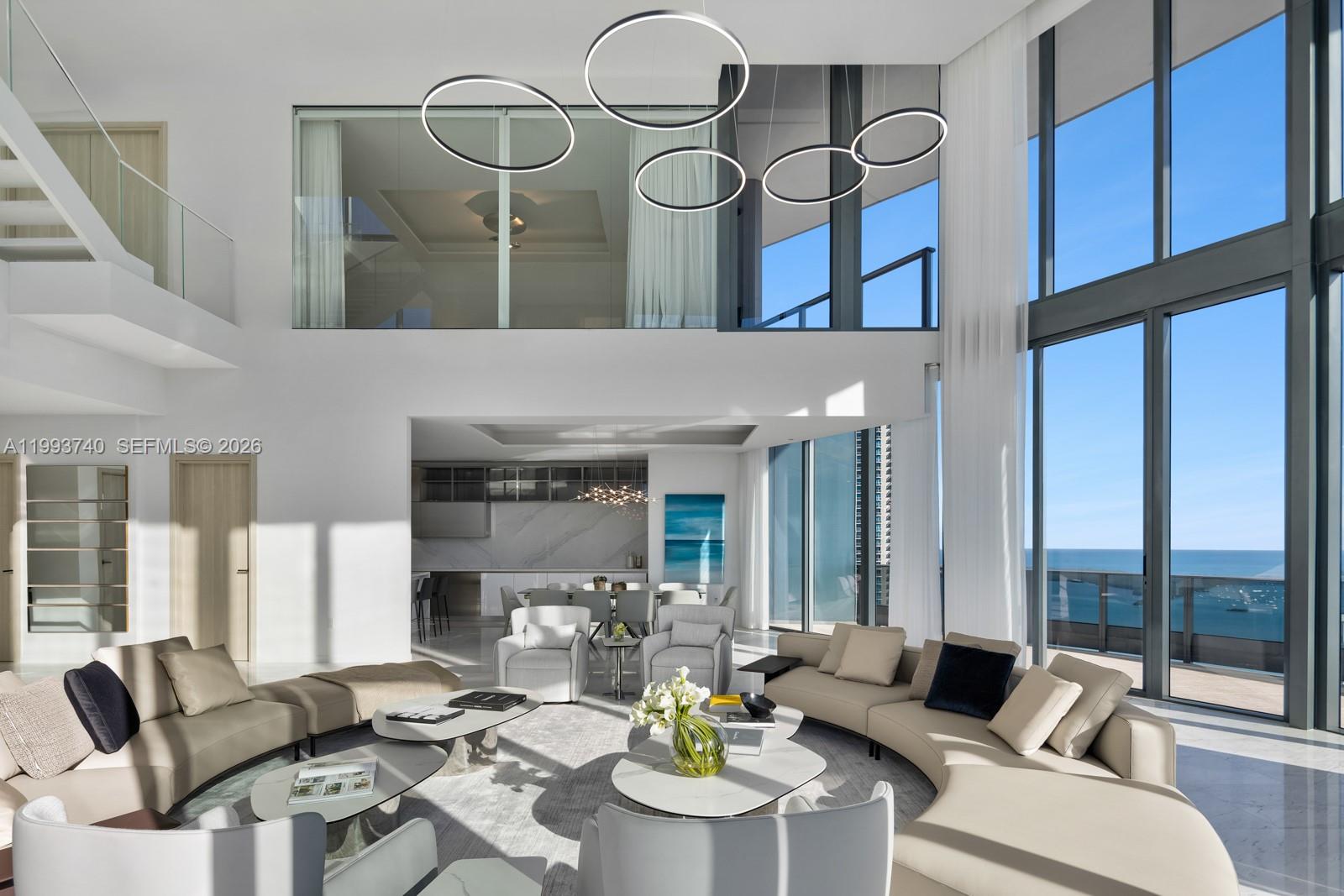 1000 Brickell Plz UPH6202