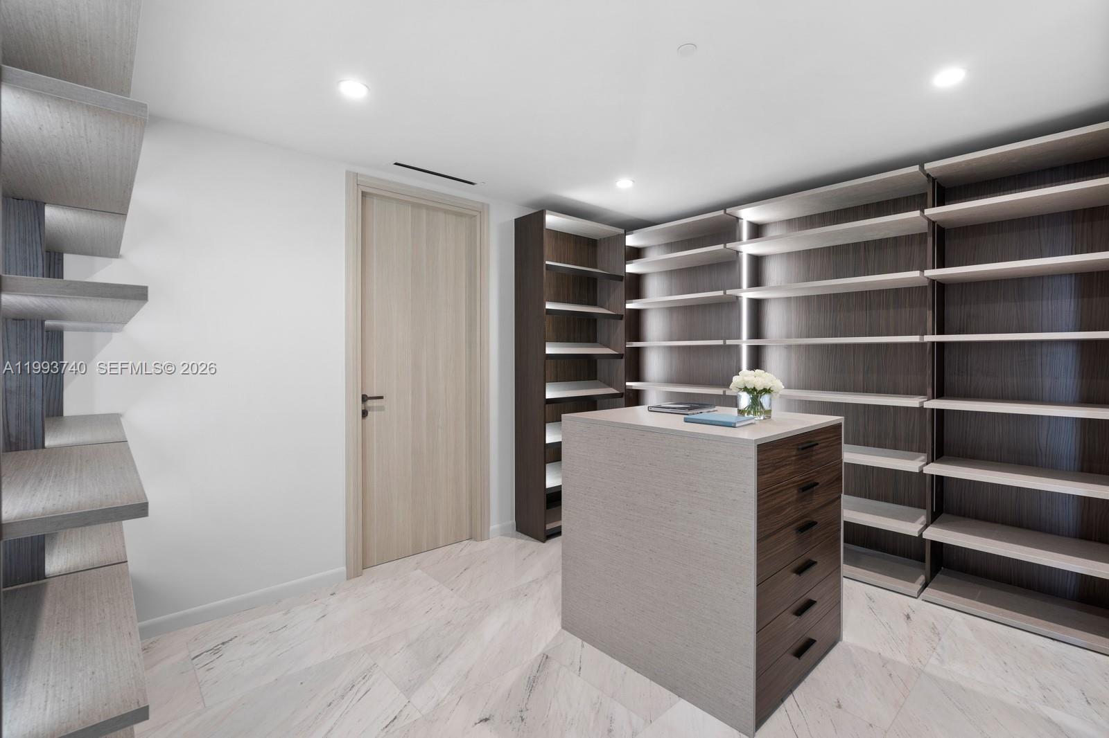 BRICKELL FLATIRON CONDO - Residential Lease