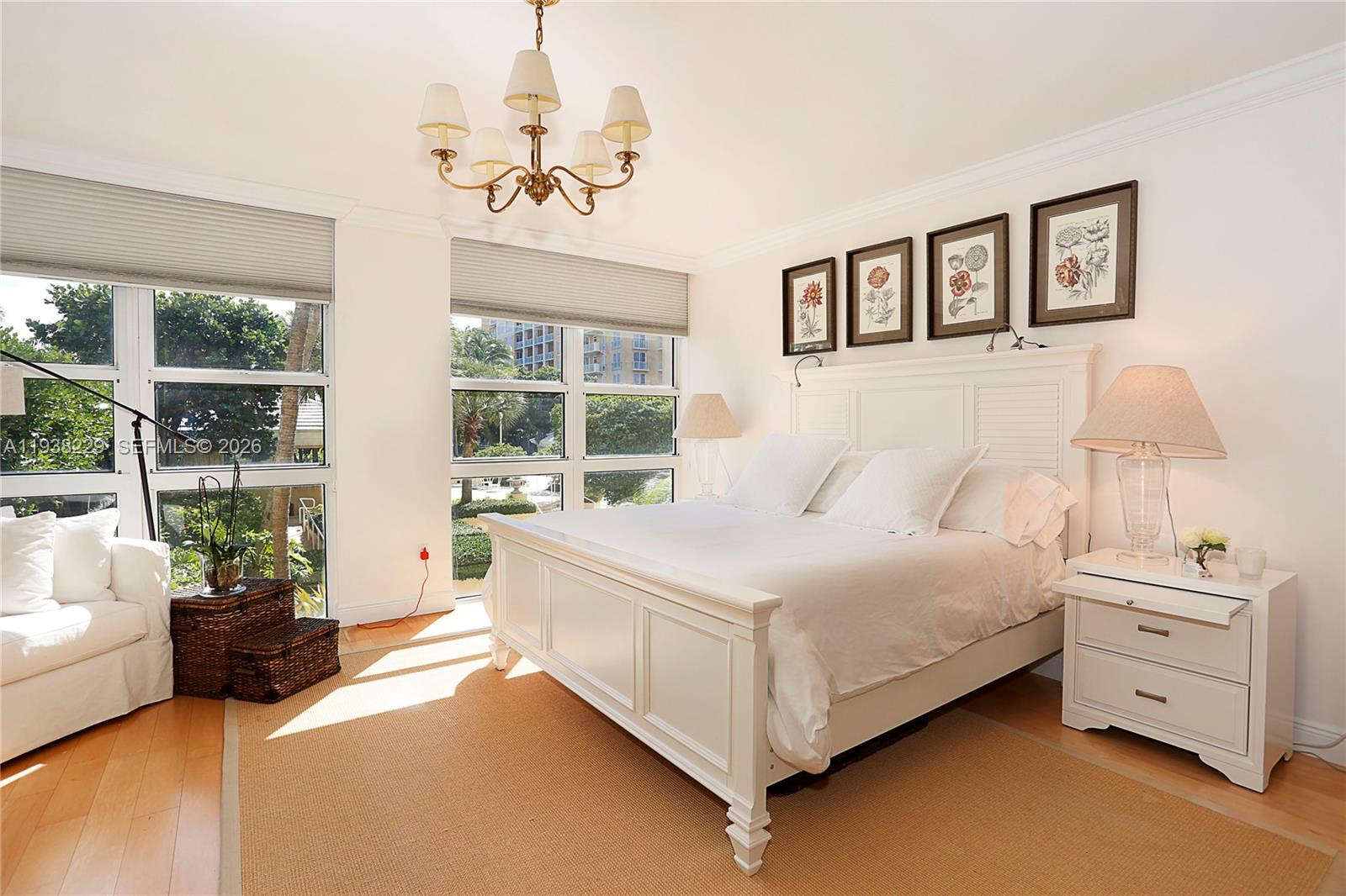 GRAND BAY RESIDENCES COND - Residential