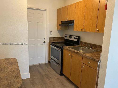 Rental Property at 223 Sw 3rd Ct A-C, Deerfield Beach, Broward County, Florida - Bedrooms: 2 
Bathrooms: 1  - $1,750 MO.