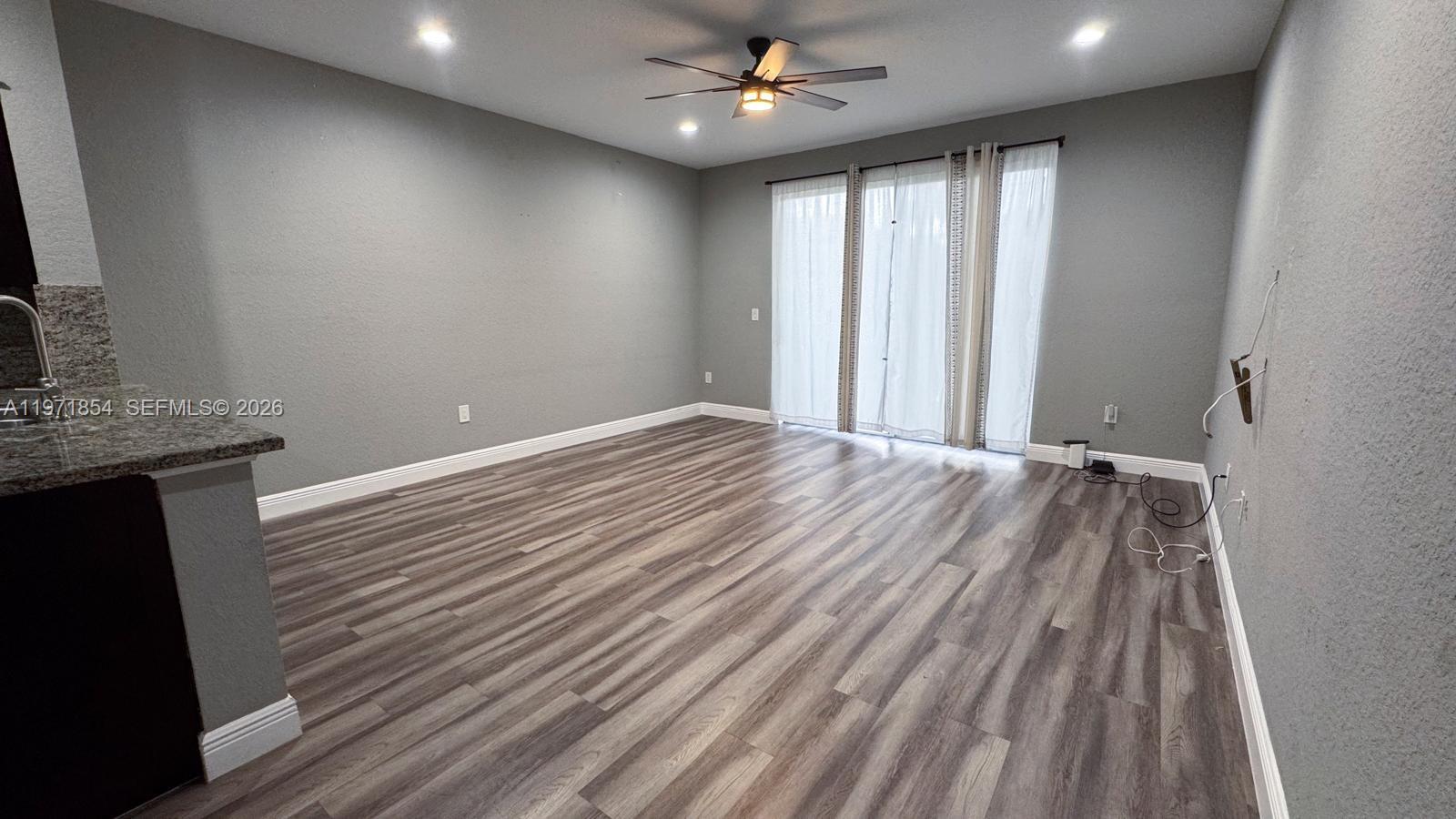 7941 Catalina Cir 7941