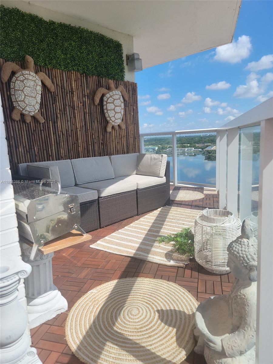 BUCKLEY TOWERS CONDO - EA - Residential