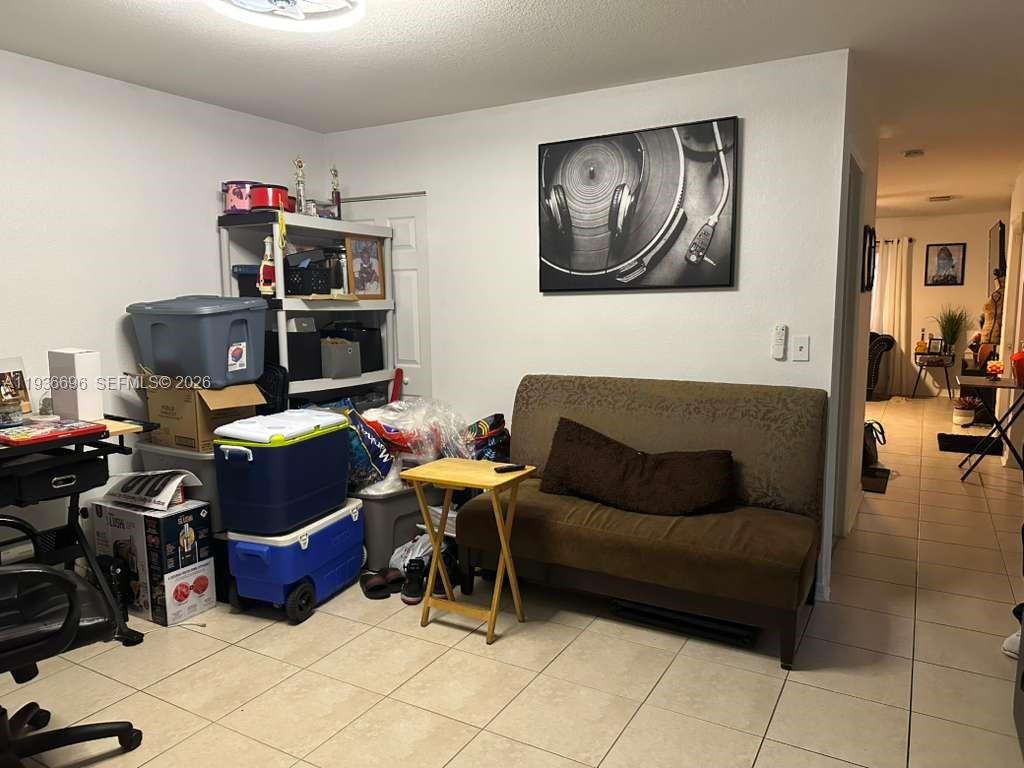 NARANJA GARDENS - Residential