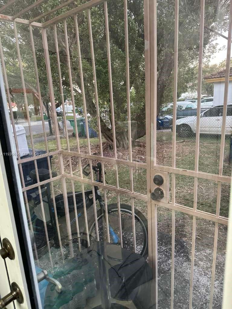 NARANJA GARDENS - Residential