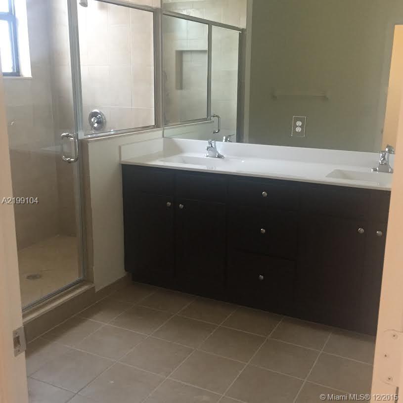 Vineyards chateau - Residential Lease