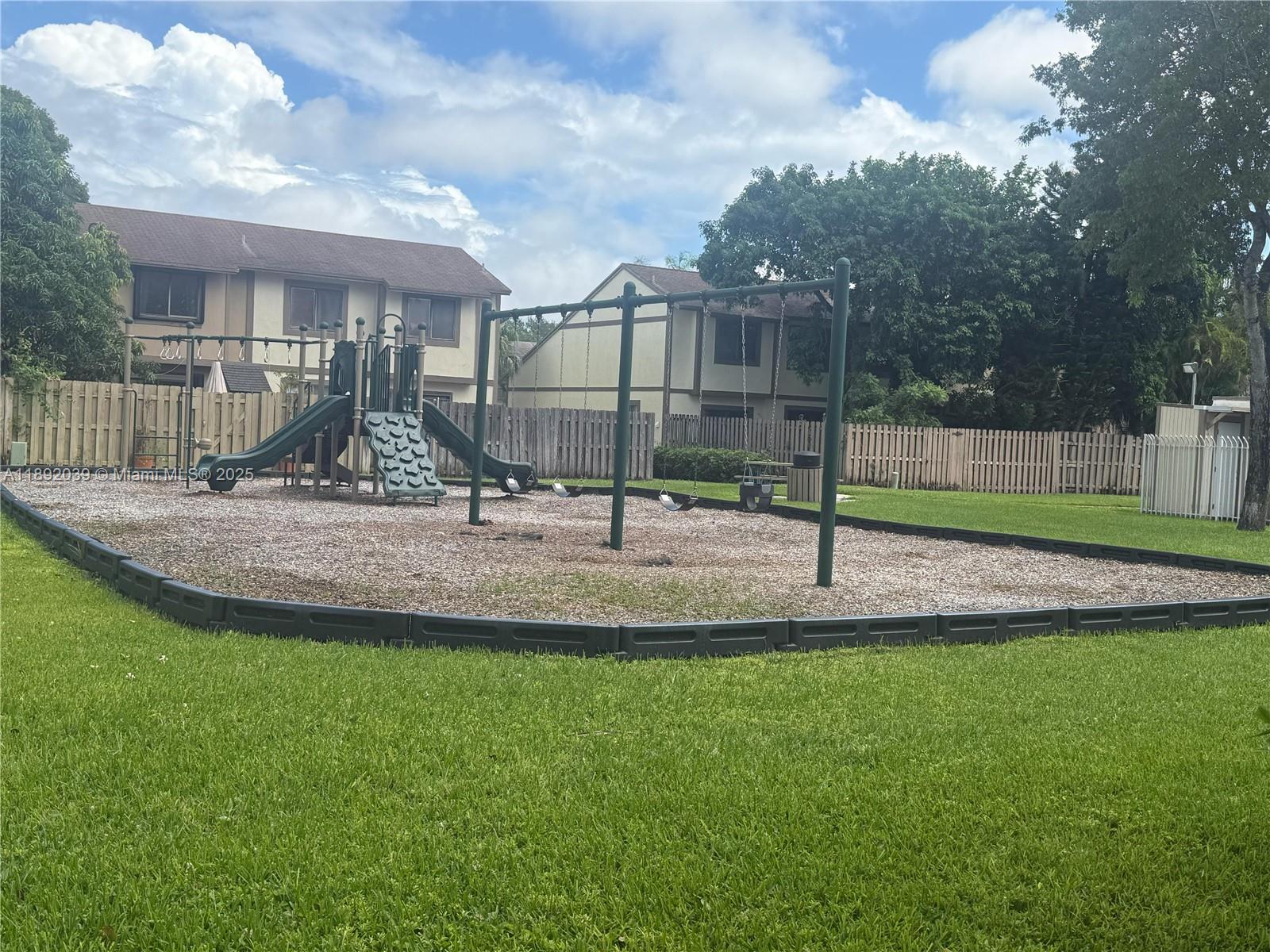 NORTHPOINTE AT THE CALIF - Residential