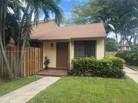 21133 NE 4th Ct Miami FL 33179