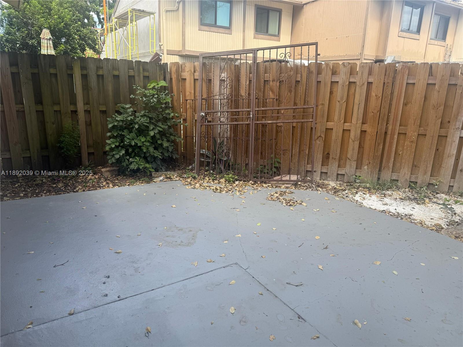 NORTHPOINTE AT THE CALIF - Residential