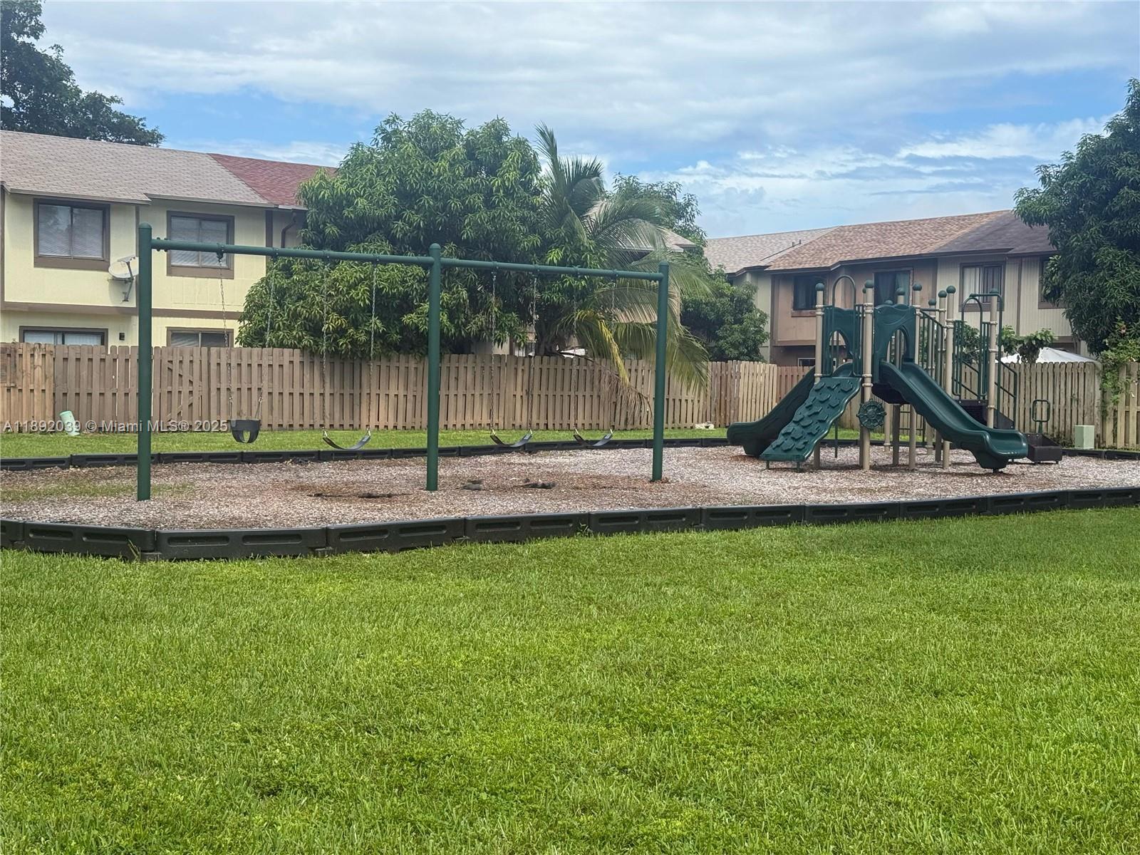 NORTHPOINTE AT THE CALIF - Residential