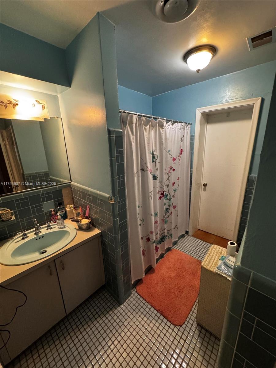 MONTICELLO PK UNIT NO 3 - Residential