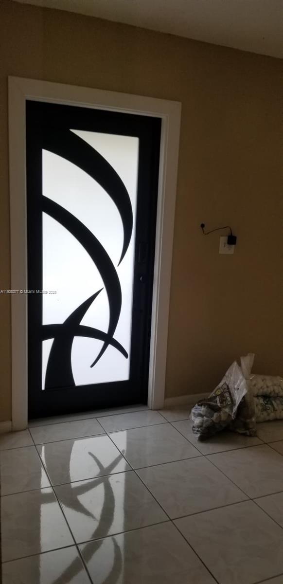 COMFORT VILLAS 1ST ADDN - Residential Lease