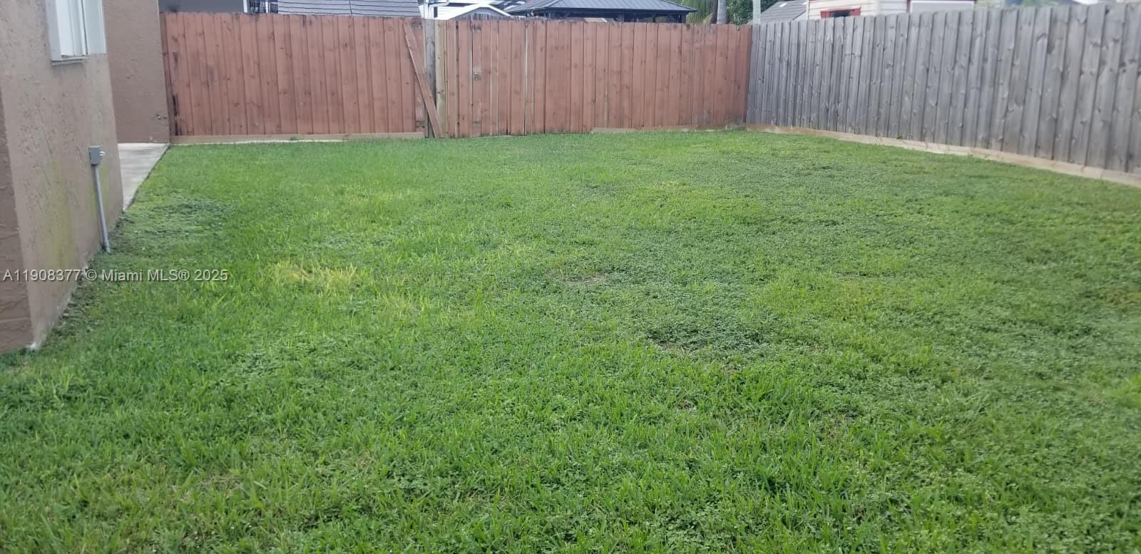 COMFORT VILLAS 1ST ADDN - Residential Lease