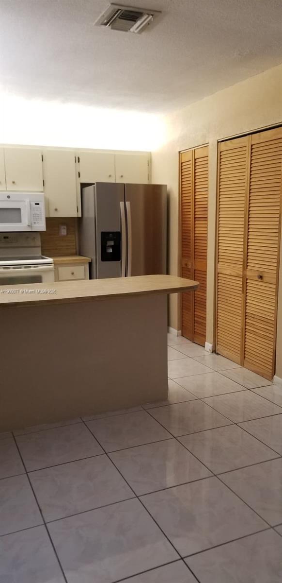 COMFORT VILLAS 1ST ADDN - Residential Lease