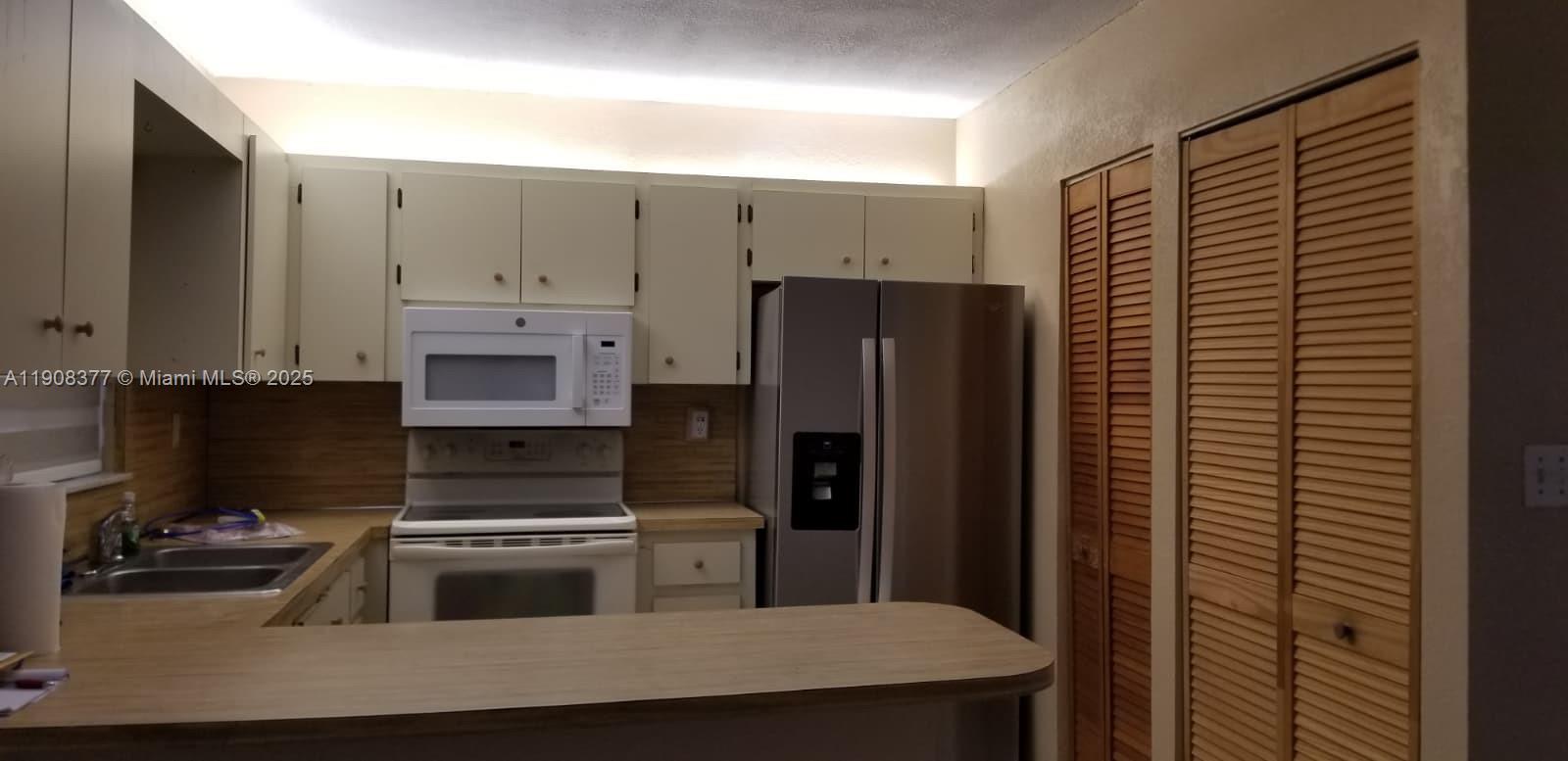 COMFORT VILLAS 1ST ADDN - Residential Lease